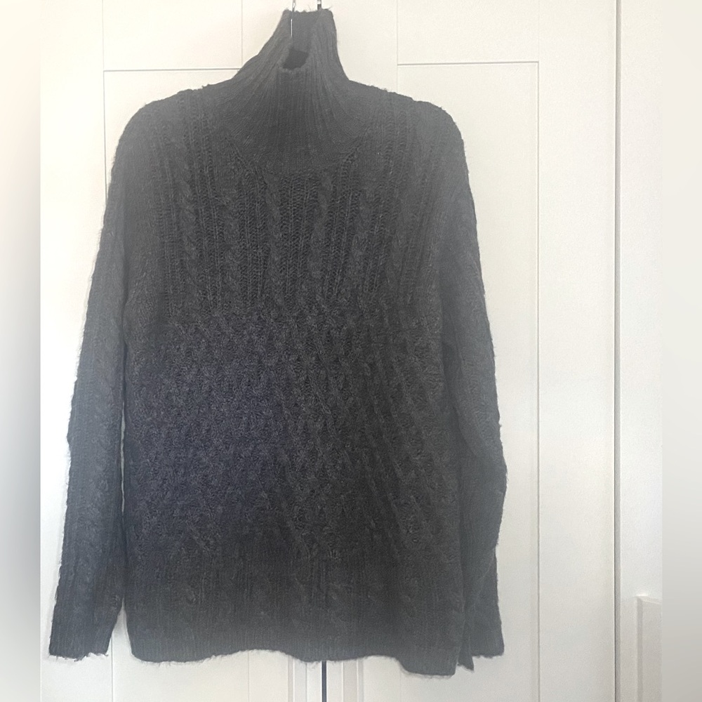 Authentic St John's Bay Woman's Sweater X-LG